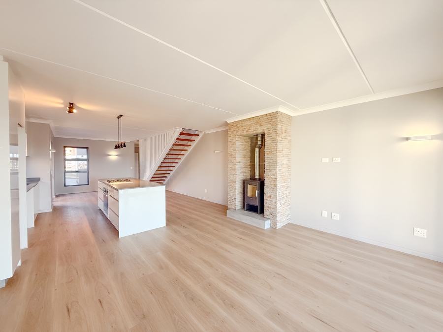 3 Bedroom Property for Sale in Plettenberg Bay Central Western Cape